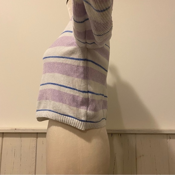 Colsie Women’s Medium Cropped Stripped Sweater - Picture 4 of 11